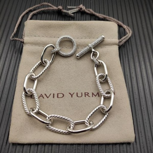David Yurman Women's Madison Pavé Toggle Chain Bracelet Sterling Silver with Diamonds 20cm