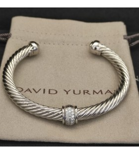 David Yurman Women's Classic Cable Station Cuff Bracelet Sterling Silver with Pavé Diamonds 7mm