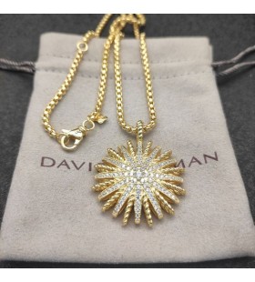 David Yurman Women's Starburst Pendant Necklace 18K Yellow Gold with Diamonds 19mm