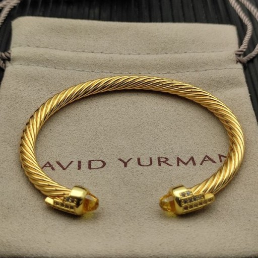 David Yurman das Mulheres Clássico Cabo Bracelete de Ouro Amarelo 18K com Diamantes Amarelo 5mm