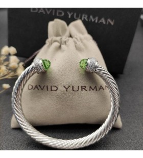 David Yurman das Mulheres Clássico Cabo Bracelete de Prata com Peridoto e Pavé de Diamantes 7mm