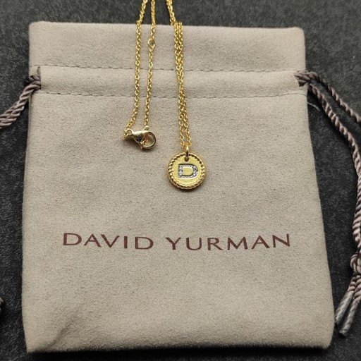 David Yurman Mban Tosaigh Charm Muince, 18K Buí Óir le Diamond D