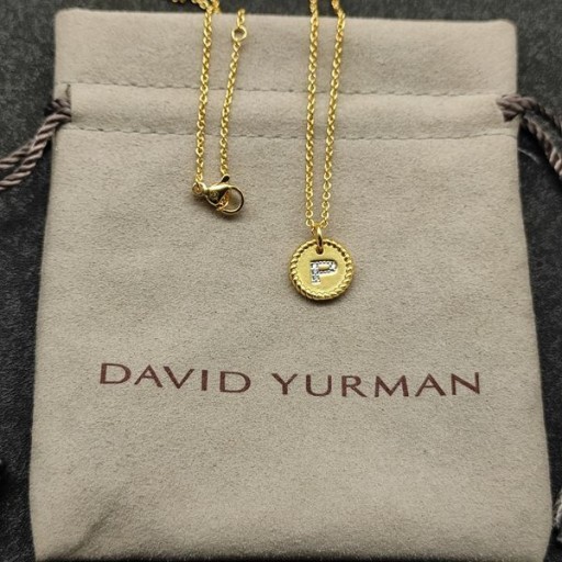 David Yurman Mban Tosaigh Charm Muince, 18K Buí Óir le Diamond P