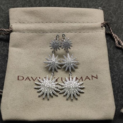 David Yurman Stella Tripla Goccia Orecchini in Oro Bianco 18K con Diamanti 51mm