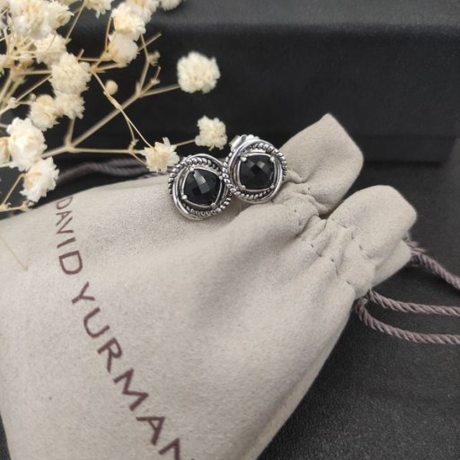 David Yurman女性スタッド7mmメインストーンスクエアダイヤモンドイヤリングブラックダイヤモンド