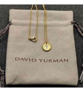 David Yurman女性の初期の魅力ネックレス18KイエローゴールドとダイヤモンドY