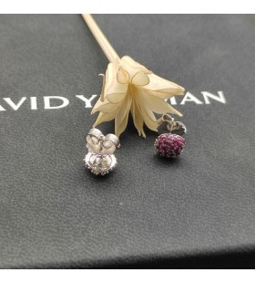 David Yurman Pute Stud Øredobber 18K Hvitt Gull med Pavé Røde Rubiner 8mm