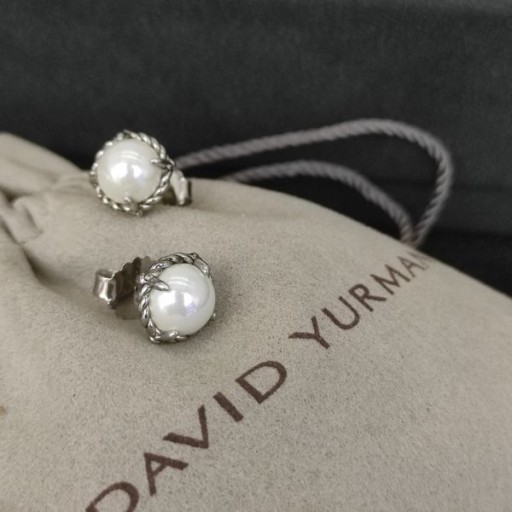 Kolczyki David Yurman Petite Chatelaine ze Srebra z Pereł 8 mm