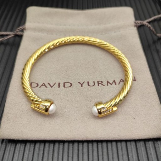 Klasyczny Damski bransoleta-mankiet David Yurman z Żółtego Złota 18 Karat z Perłami i Diamentami 5 mm