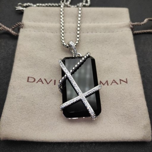 David Yurman Cablu Wrap Amuleta din Argint cu Onix Negru și Diamante 32mm