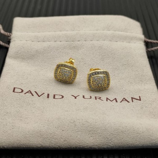 David Yurman 몸집이 작은 알비온 스 터 드 귀걸이와 18K 옐로우 골드 다이아몬드 파베 세팅 5mm