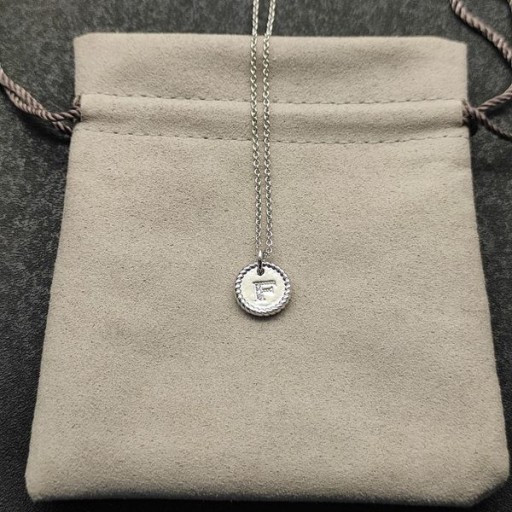 Originalni Šarm Davida Юрмана od srebra s diamond F