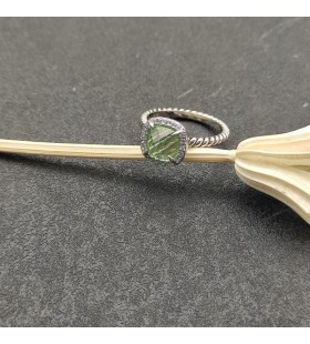 Prsten David Yurman Petite Chatelaine Pavé Oštrica od srebra s празиолитом i dijamantima 7 mm