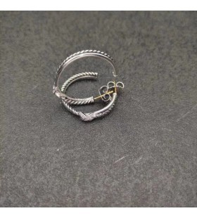 Naušnice, prstenje David Yurman Petite X od srebra s Pave dijamantima 12,6 mm