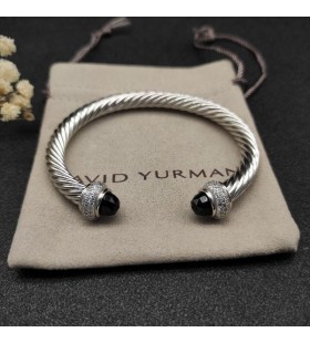 Ženski Klasični narukvica-prirubnica David Yurman od srebra sa Crnim ониксом i Pave dijamantima 7 mm