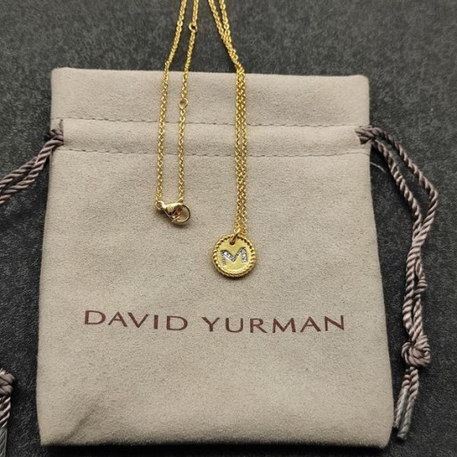 David Yurman Kvinnor Ursprungliga Charm Halsband i 18K Gult Guld med Diamant M