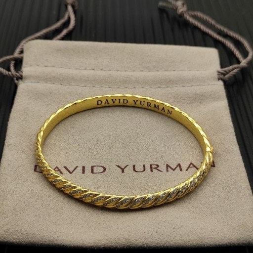 David Yurman Kvinnors Skulpterade Kabel-armband Armband 18K Gult Guld med Diamanter 6,2 mm