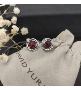 David Yurman Kvinnor Stud 7mm Viktigaste Sten Square Diamant Örhängen Röd Diamant