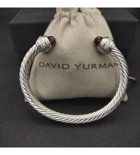David Yurman Kvinnors Klassisk Kabel-Cuff Bracelet Sterling Silver med Granat och Diamanter 7mm