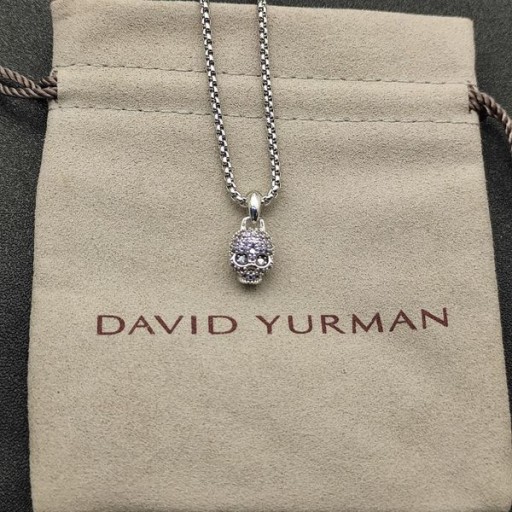 David Yurman Kafatası Muska Tam Pavé Mor Safir ve 18 Ayar Beyaz Altın 14mm