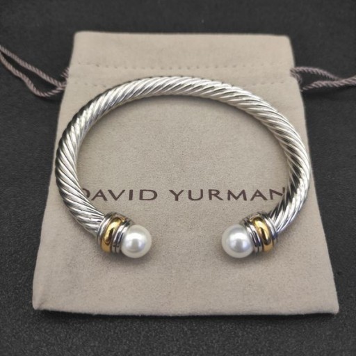 David Yurman kadın Klasik Cablespira Manşet Bilezik Gümüş İnciler ile 7mm