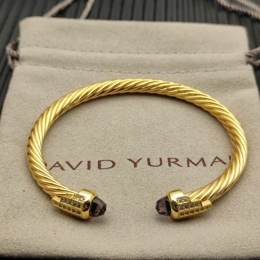 David Yurman de las Mujeres Clásicas de Cable Brazalete de Oro Amarillo de 18 quilates con diamante Púrpura 5mm