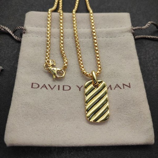 David Yurman de las Mujeres Petite Esculpida por Cable Etiqueta Amuleto de Oro Amarillo de 18 quilates de 10mm