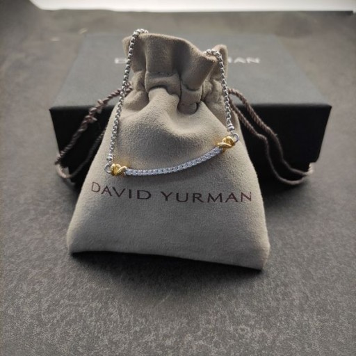 David Yurman Femmes de la Petite Helena Envelopper la Station de la Chaîne de Collier en Argent Sterling avec Or Jaune 18 carats et Diamants 29mm