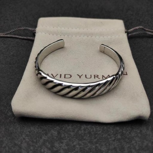 David Yurman Femmes Sculptées Câble Bracelet Manchette en Argent Sterling 12,9 mm