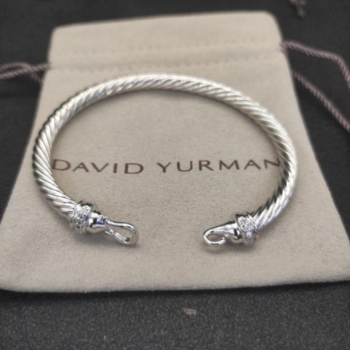 David Yurman Women ' s Buckle Classic-Kabel Armreif Armband Sterling Silber mit Diamanten 5mm